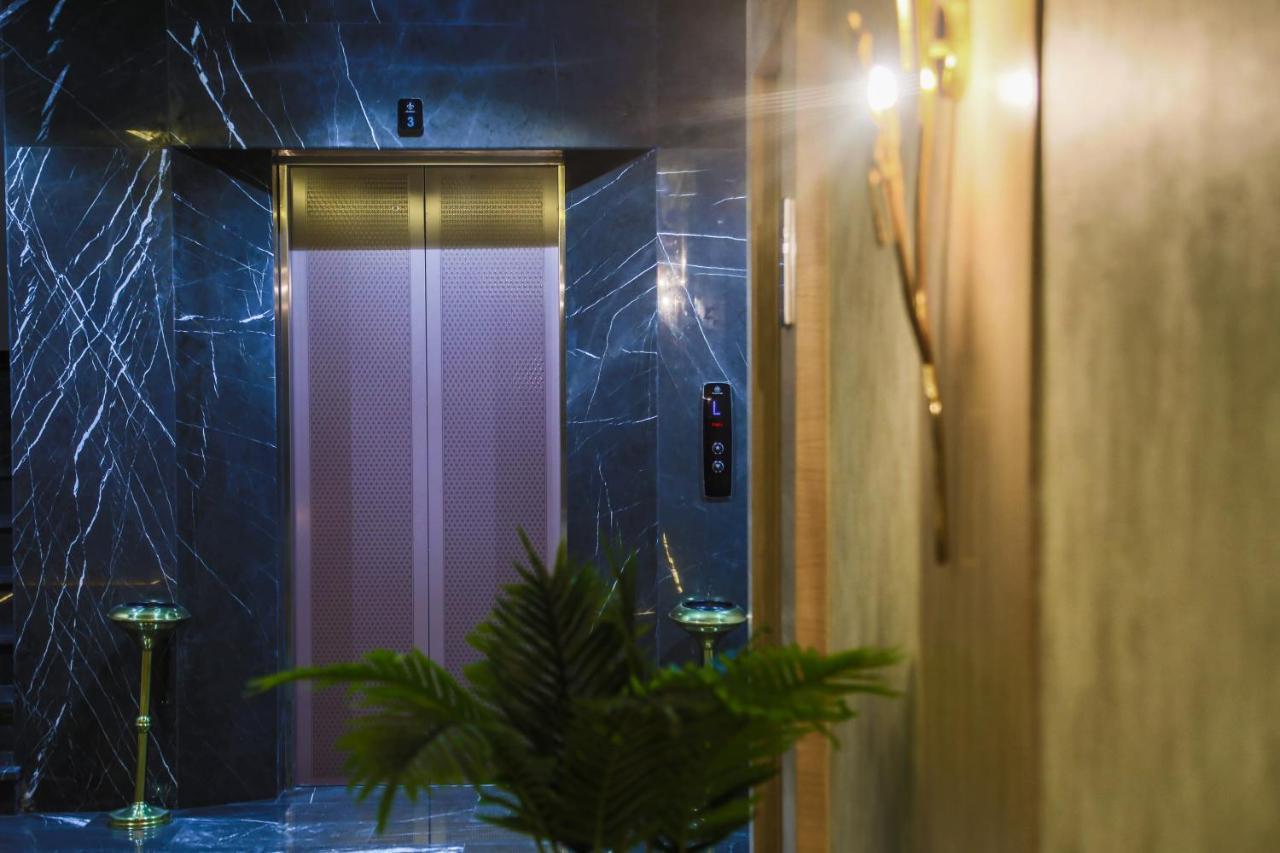 Iris Hotel Baku - Halal Hotel Екстер'єр фото