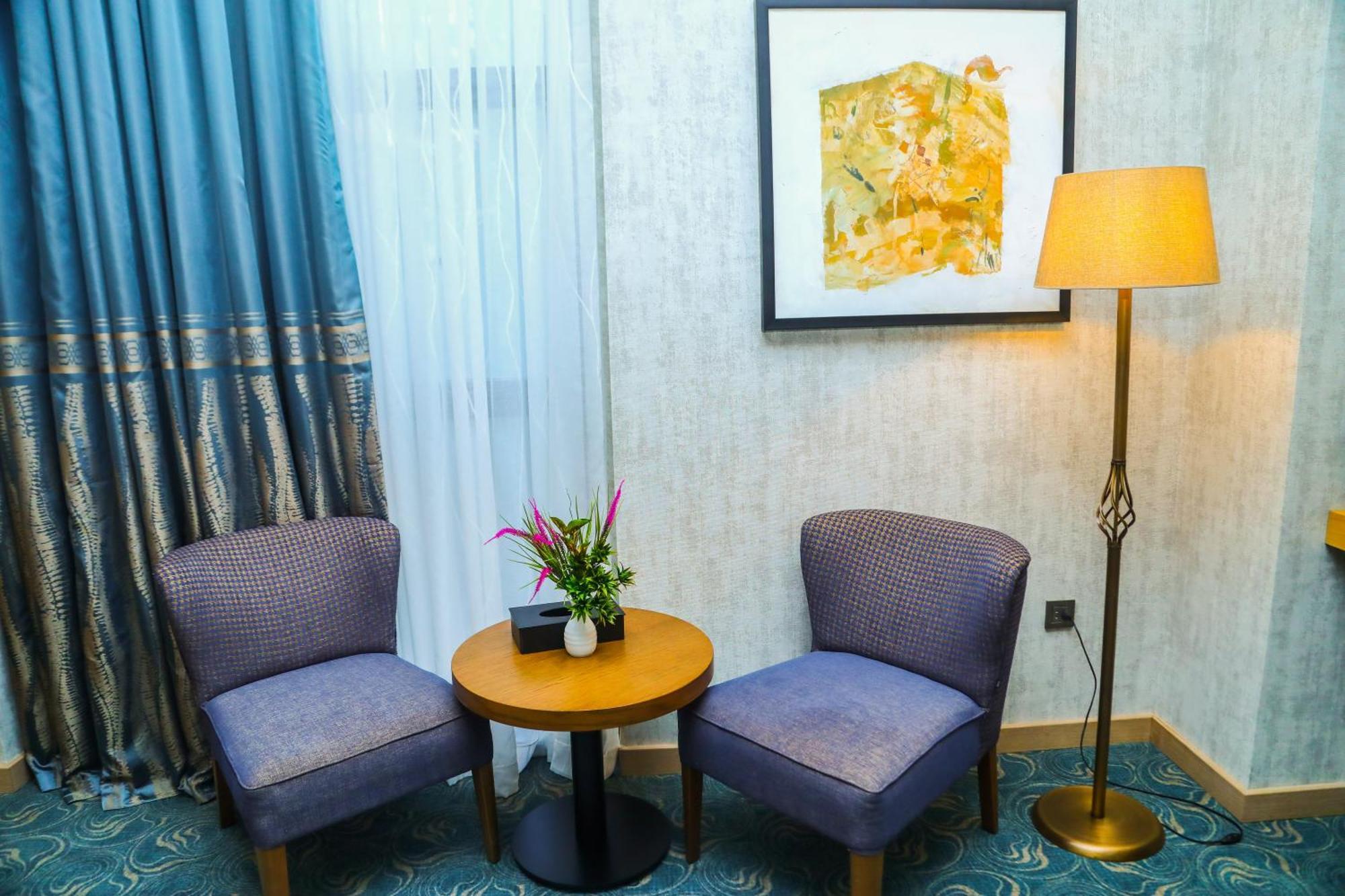 Iris Hotel Baku - Halal Hotel Екстер'єр фото
